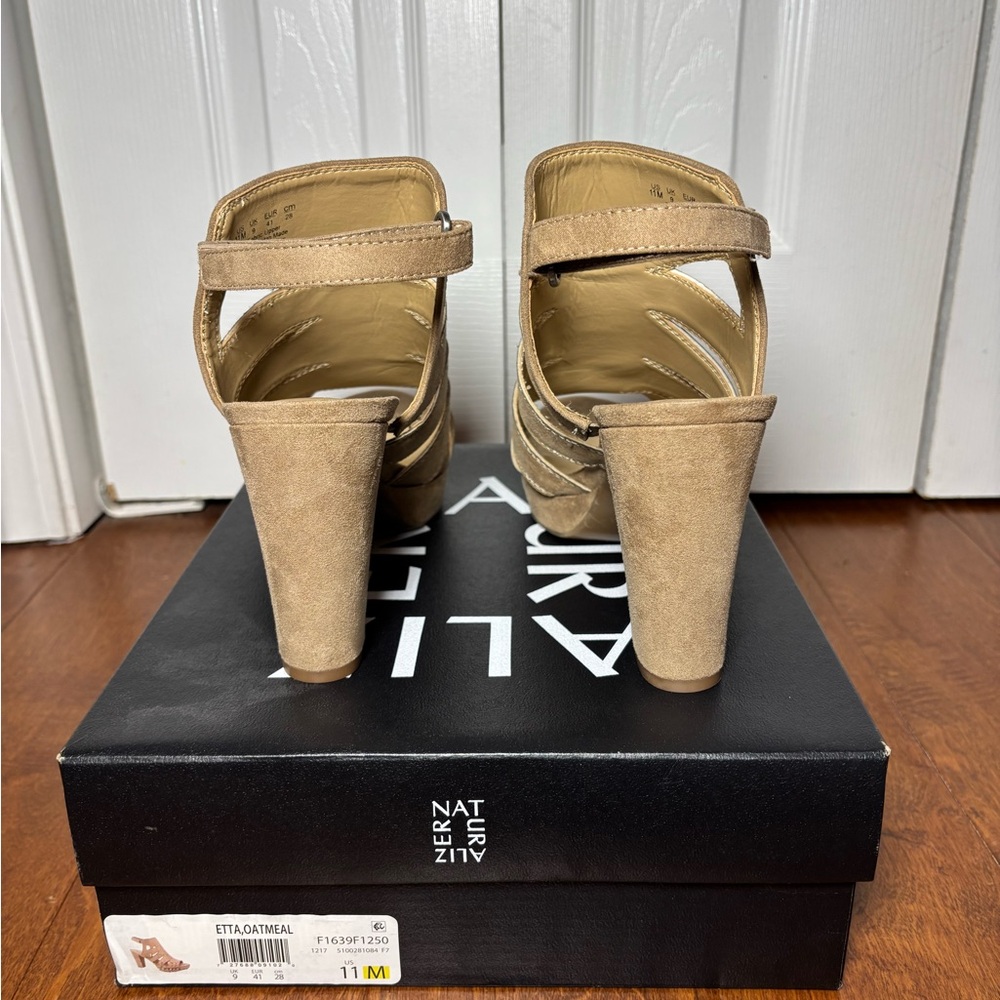 Naturalizer Etta Oatmeal Heeled Sandals- NEVER WORN Women’s Size 11 - Picture 5 of 6